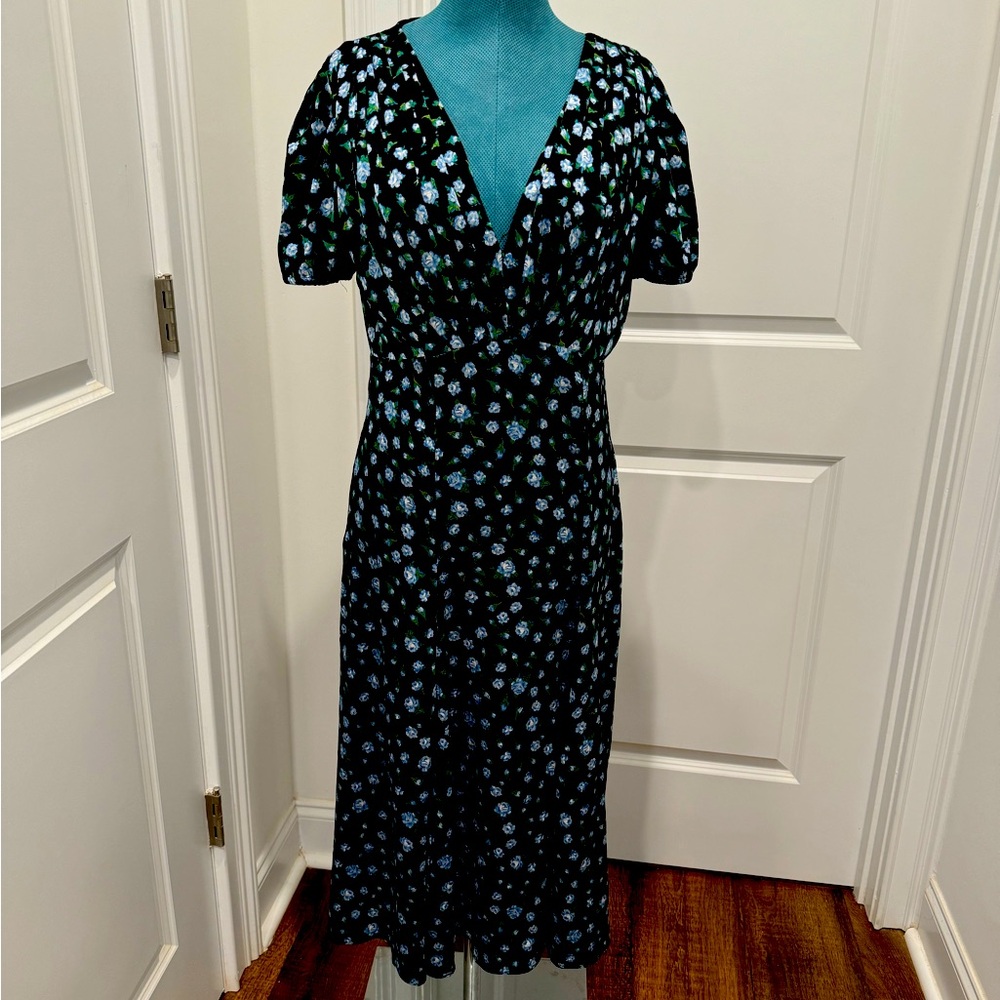Black Floral V-Neck Midi Dress